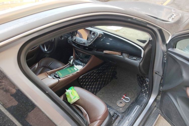 别克 昂科威 2018款 28T 四驱豪华型局部细节9005