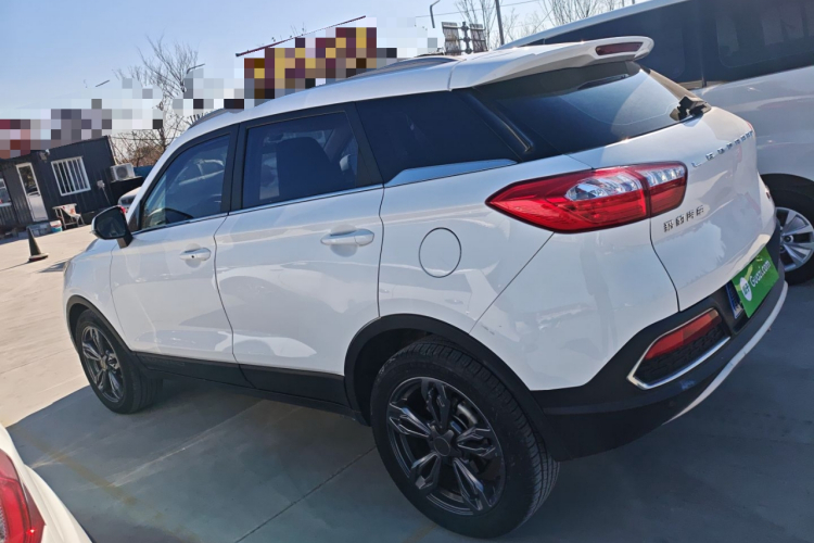 猎豹汽车 猎豹CS9 2018款 1.5T CVT劲朗型车身外观4