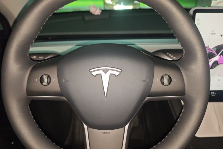 特斯拉 Model Y 2024款 后轮驱动版中控内饰14