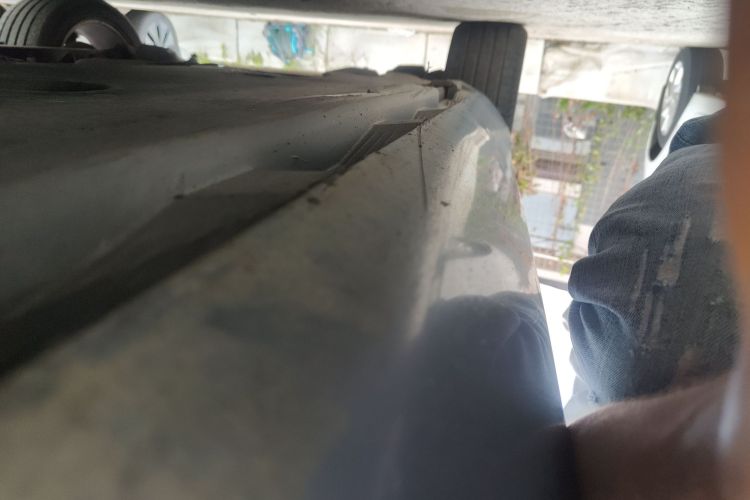 沃尔沃V40 2016款 T3 智逸版机舱底盘29