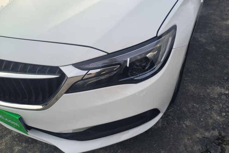 别克GL6 2021款 323T 轻混动互联豪华型局部细节36