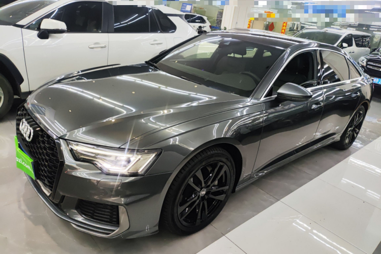 奥迪A6L 2019款 45 TFSI 臻选动感型车身外观4