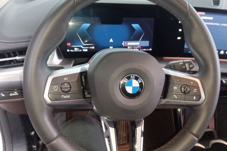 宝马X1 2024款 sDrive25Li M运动套装中控内饰13