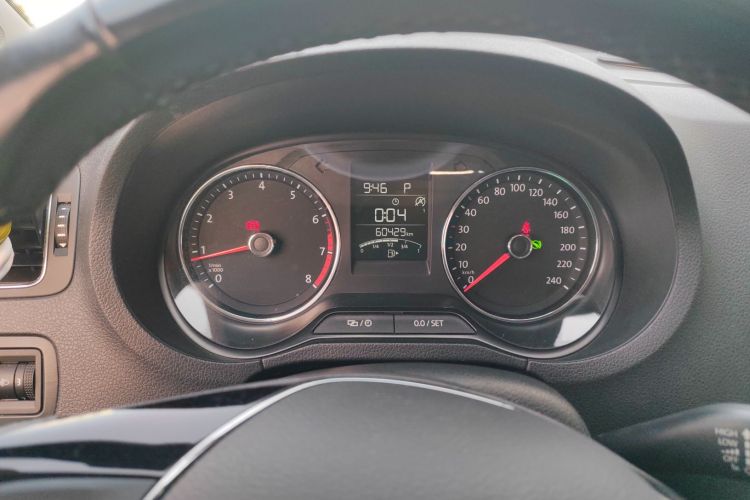 大众 Polo 2018款 1.5L 自动安享型中控内饰14