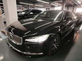 沃尔沃S90新能源 2022款 T8 E驱混动 智雅豪华版