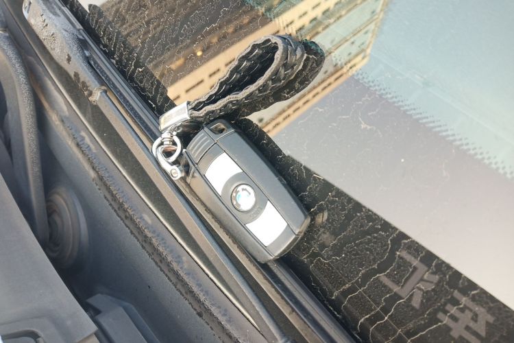 宝马X1 2015款 sDrive18i 时尚晋级版中控内饰11