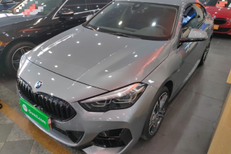 宝马2系(进口) 2023款 225i 四门轿跑车 M运动曜夜套装