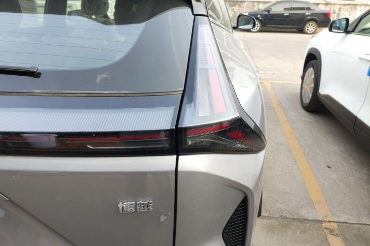 吉利汽车 博越 2026款 1.5TD 向往车身外观9