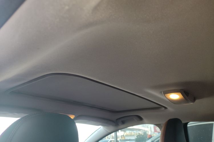 沃尔沃S60 2015款 S60L 2.0T 智远版中控内饰22