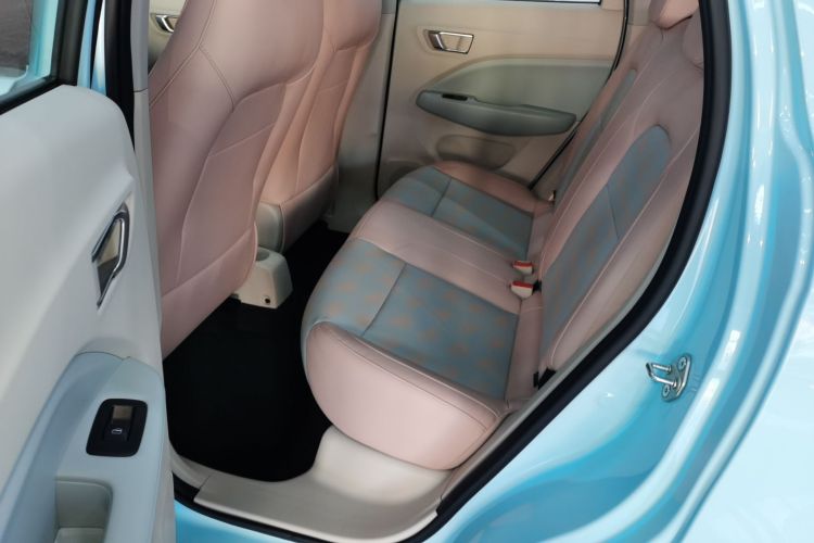 零跑汽车 零跑T03 2025款 310舒享版中控内饰7004