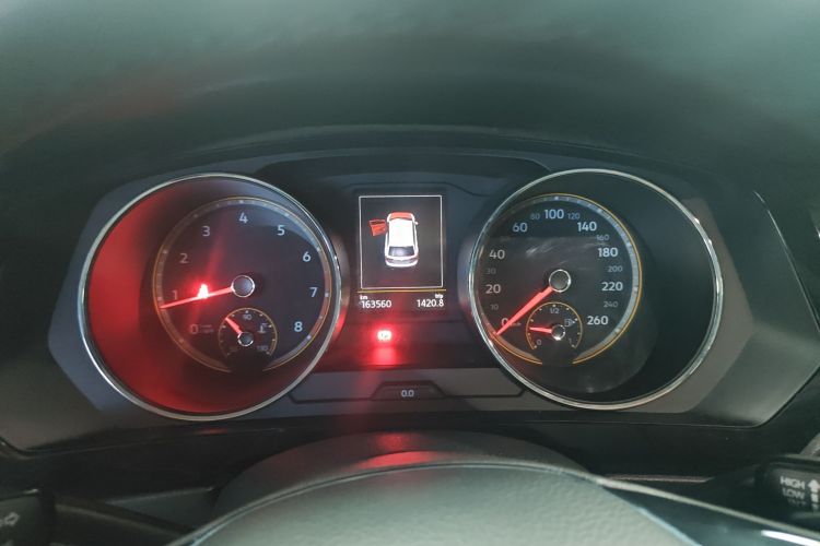 大众 途观L 2020款 330TSI 自动两驱全景舒适版 国VI中控内饰14