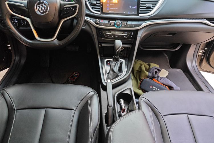 别克 英朗 2015款 15N 自动豪华型中控内饰18