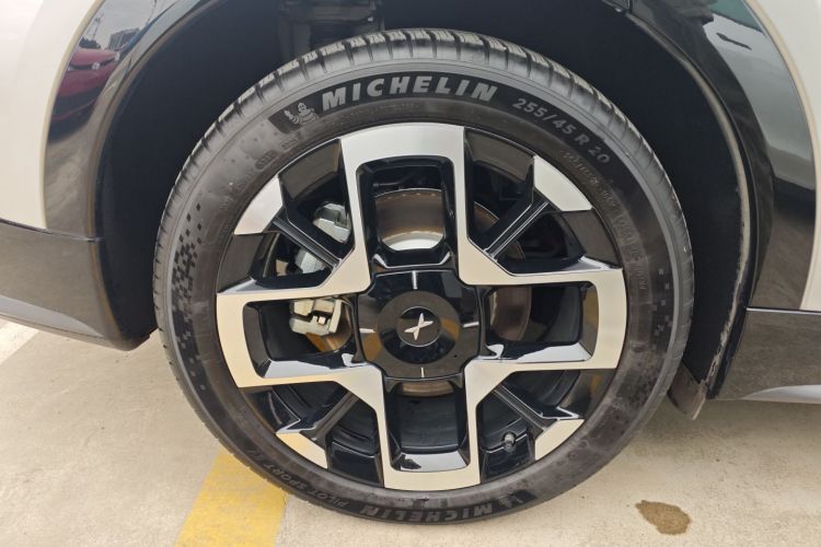 小鹏G7 2025款 702 超长续航 Max车身外观6008