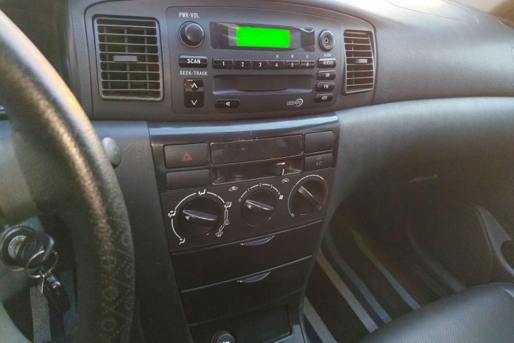 比亚迪F3 2020款 1.5L 手动经典型中控内饰16