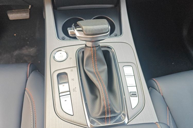 长安欧尚X7 2020款 1.5T 自动尊享型中控内饰18