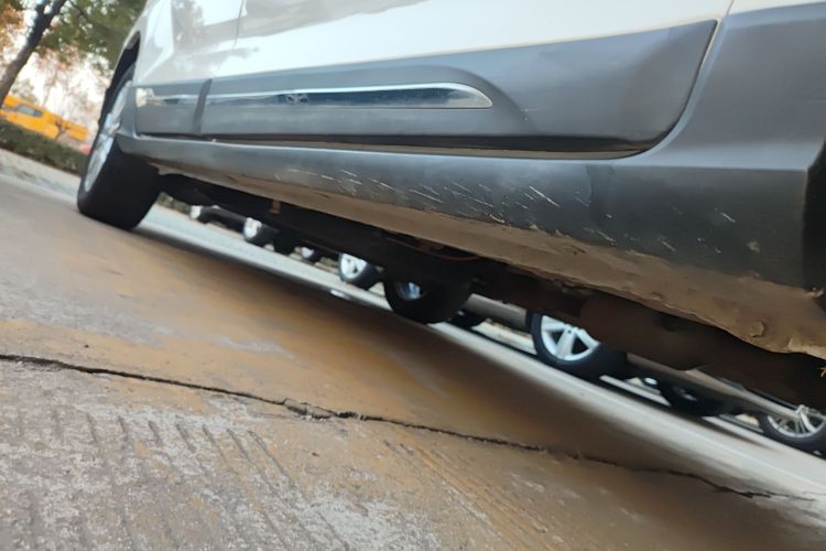 宝骏730 2016款 1.5L 手动舒适型 7座 国V局部细节9001