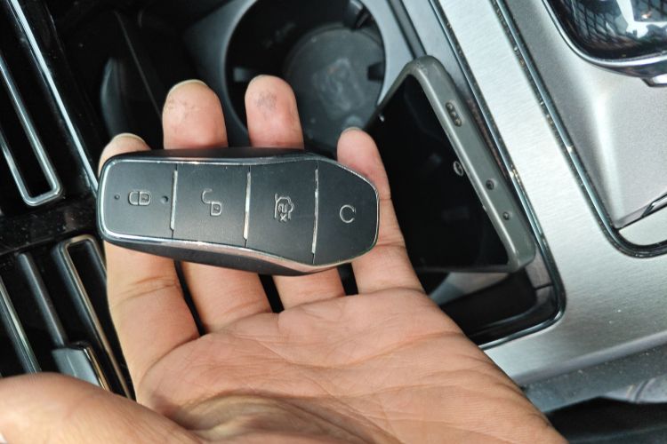 比亚迪 唐新能源 2024款 DM-p 战神版中控内饰11