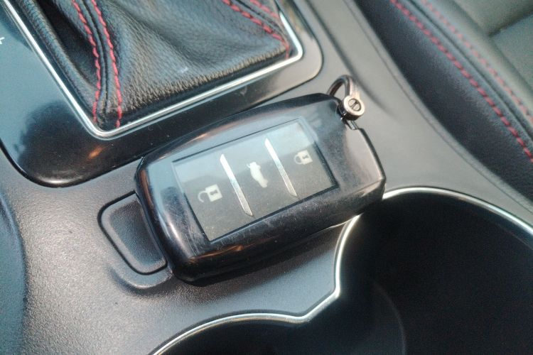 长安CS75 2016款 1.8T 自动精英型 国V中控内饰11