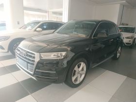 奥迪Q5L 2018款 40 TFSI 荣享进取型 国V