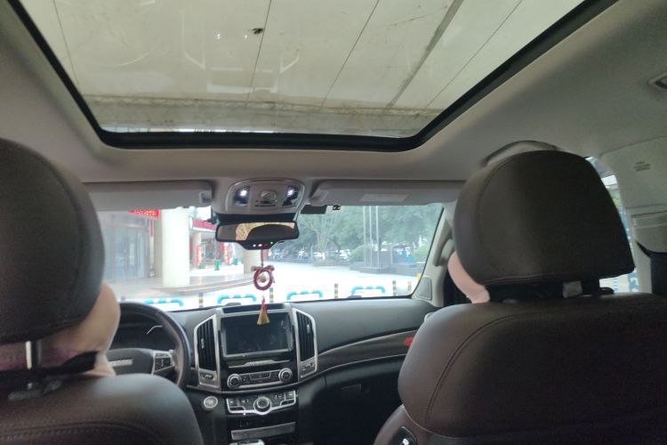 哈弗H9 2020款 2.0T 汽油四驱尊享型 5座中控内饰22