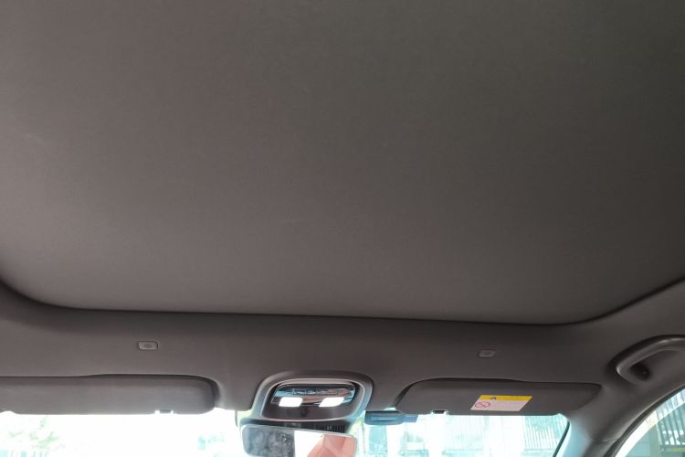 深蓝汽车 深蓝S07 2023款 200Max增程版中控内饰22