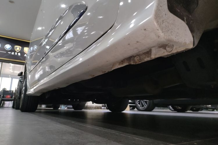 上汽大通MAXUS 大通G20 2021款 PLUS 2.0T 汽油自动豪华版局部细节9001