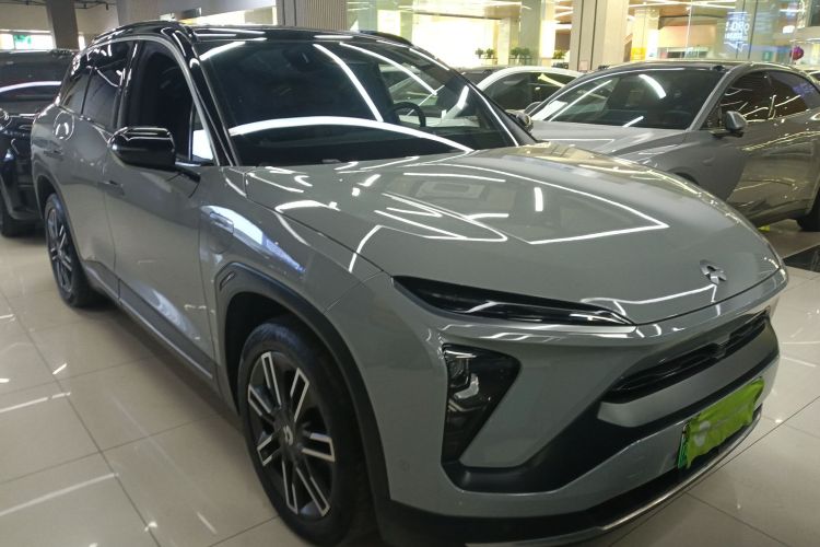 蔚来ES6 2020款 600KM 运动版车身外观3