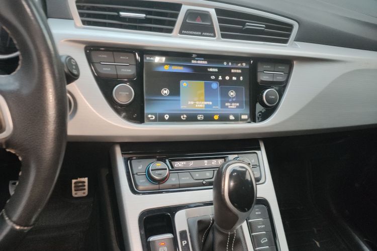 吉利汽车 博越 2016款 1.8TD 自动四驱智慧型局部细节16