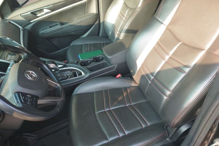 东风风神AX7 2016款 2.0L 自动智逸型中控内饰19