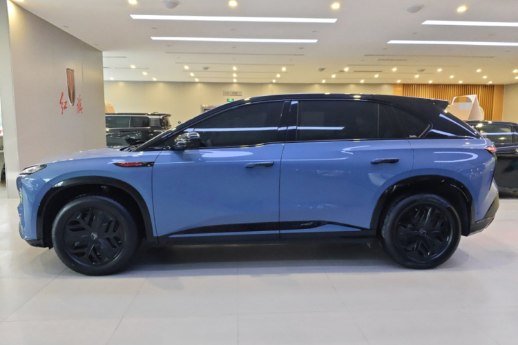 红旗天工08 2025款 110kwh 定制版车身外观6003