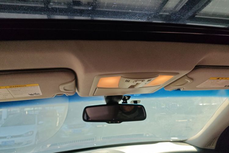 英菲尼迪QX50(进口) 2013款 2.5L 两驱优雅版中控内饰22