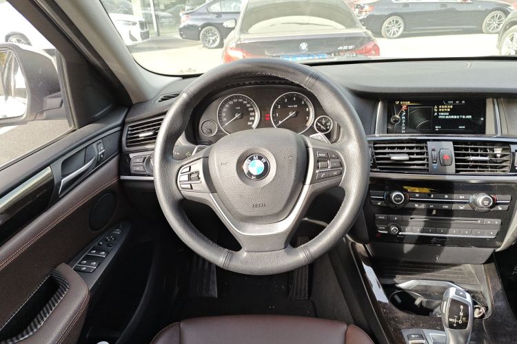 宝马X4 2014款 xDrive20i X设计套装局部细节13