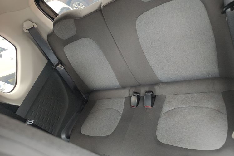 五菱汽车 宏光MINIEV 2022款 轻松款 磷酸铁锂中控内饰21