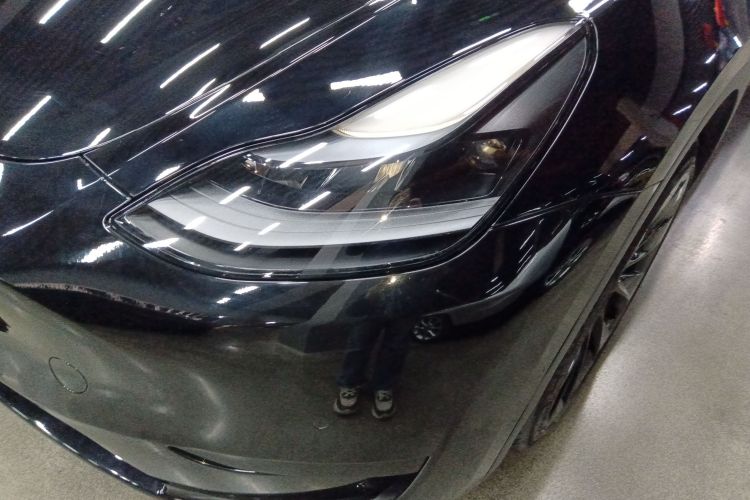 特斯拉 Model Y 2022款 后轮驱动版局部细节36