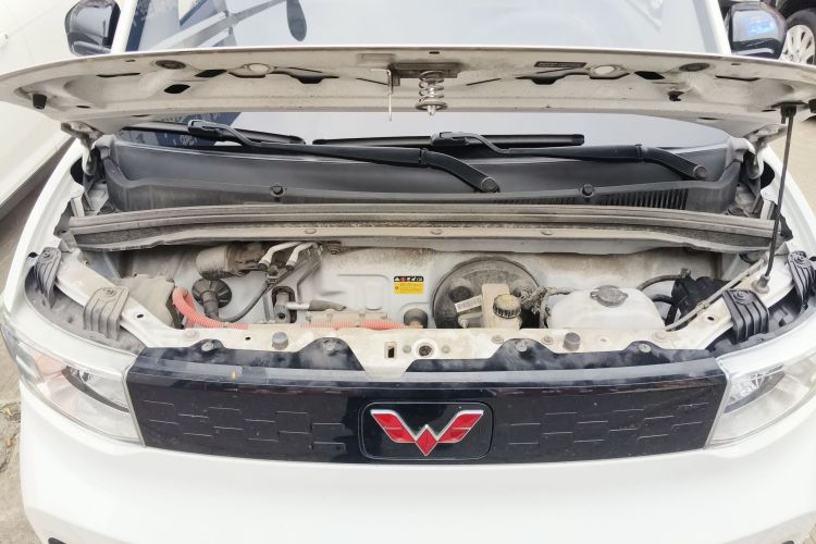 五菱汽车 宏光MINIEV 2020款 自在款 磷酸铁锂机舱底盘24