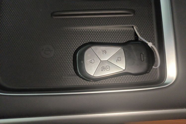 小鹏G9 2024款 570 Max中控内饰7001