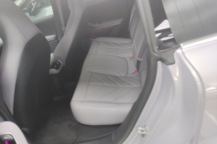 蔚来ET5T 2025款 75kWh Touring中控内饰7004