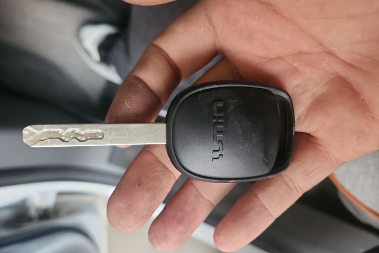 长安启源 长安Lumin 2025款 205km 香沁款中控内饰11