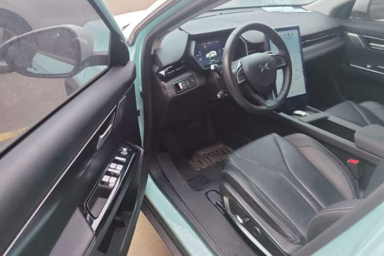 小鹏G3 2022款 G3i 520N+中控内饰7003