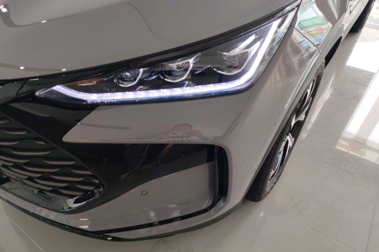 比亚迪 唐新能源 2025款 DM-i 115KM 旗舰型局部细节36