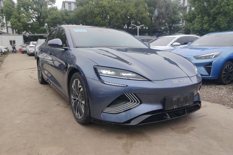 比亚迪 海豹 2023款 冠军版 700km 尊贵型车身外观6002