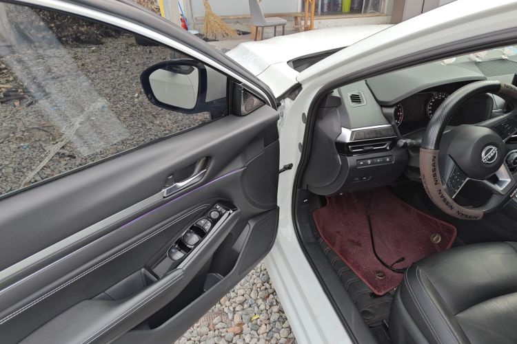 日产 天籁 2022款 2.0L XL-TLS 悦享版中控内饰20