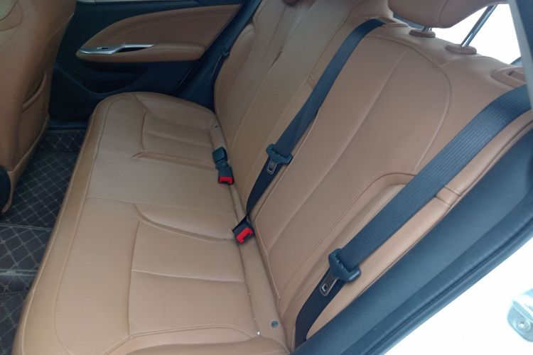 别克 阅朗 2019款 18T 自动互联旗舰型 国V中控内饰21