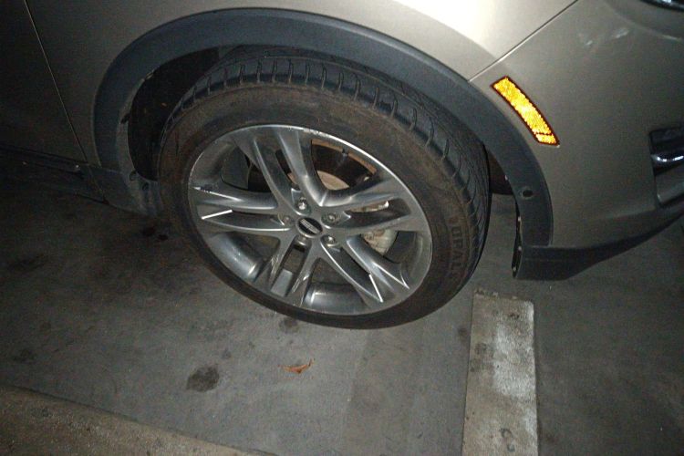 林肯MKC 2014款 2.0T 四驱尊耀版车身外观6007