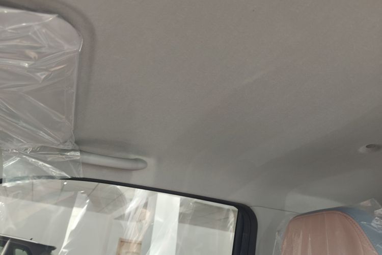 奇瑞新能源 QQ冰淇淋 2025款 155km 圣代版中控内饰22