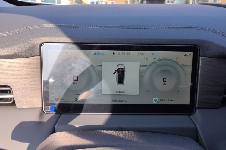 捷途山海L9 2025款 1.5TD 2DHT 旗舰版 6座中控内饰14