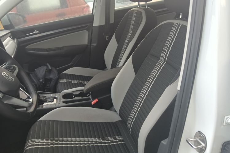 大众 宝来 2024款 200TSI DSG畅行版中控内饰19