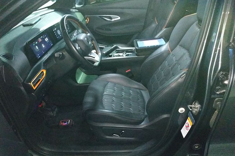 长安UNI-T 2022款 1.5T 尊贵型局部细节19