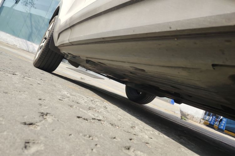 沃尔沃XC40 2023款 B4 四驱智雅豪华版局部细节9001