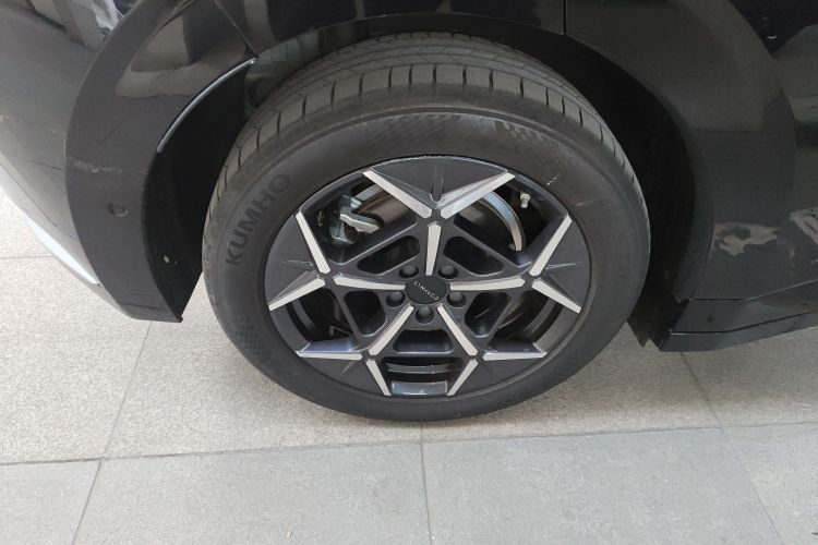 领克Z20 2025款 530km 后驱Pro车身外观6002